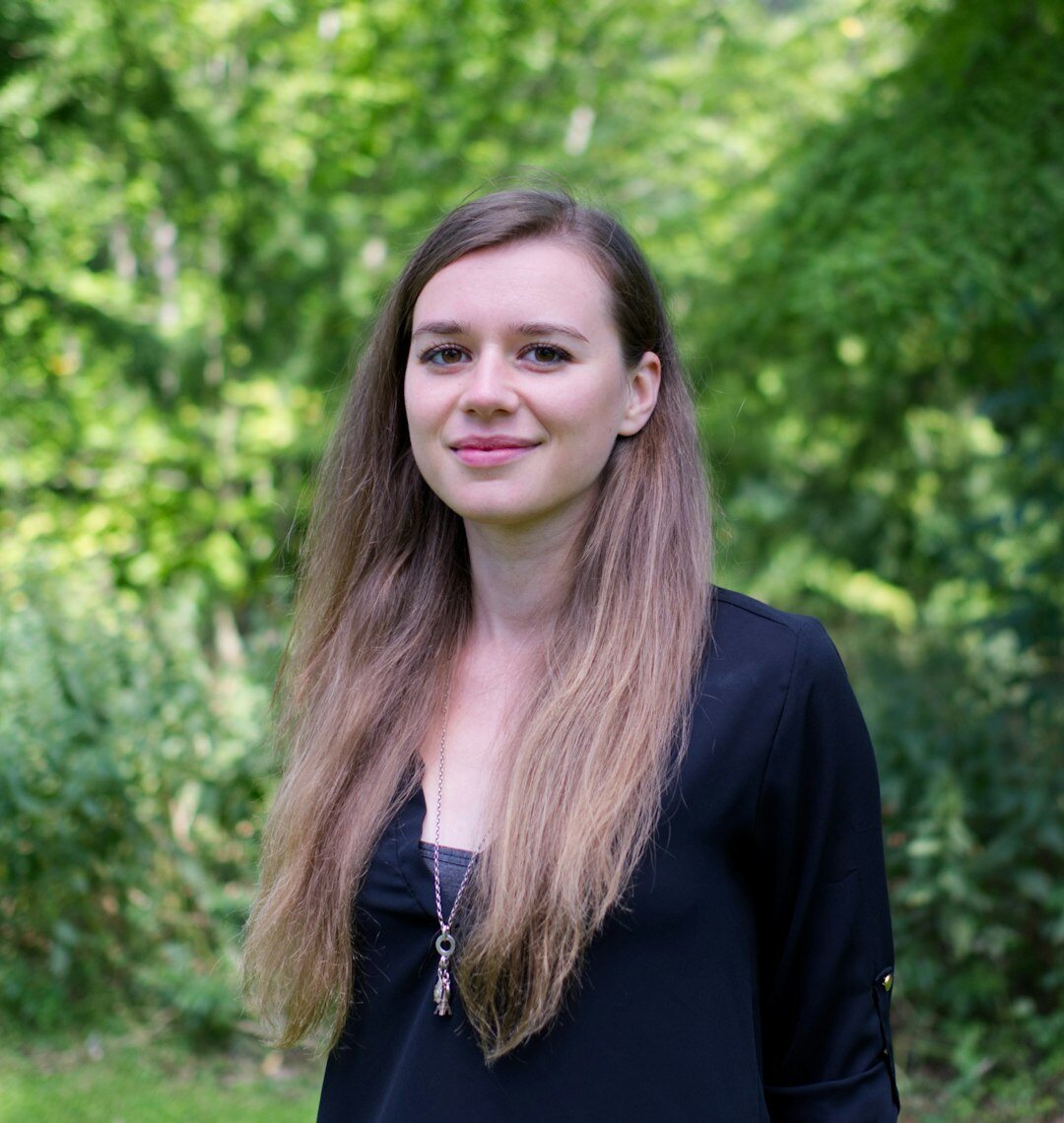 Professional Slovenian woman expert speaker